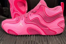 jordan-tatum-3-breast-cancer-awareness-pe-sneaker-news